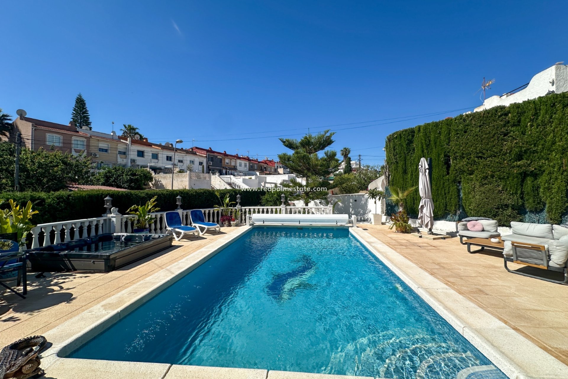 Revente - Maison de ville -
Torrevieja