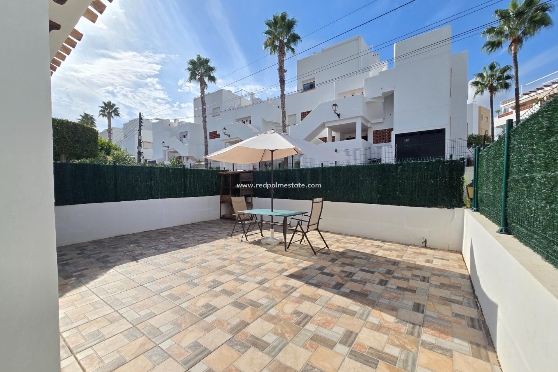 Revente - Maison de ville -
Villamartin * - Los Dolses *
