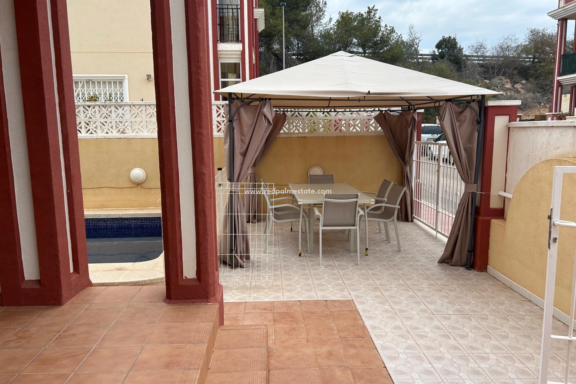 Revente - Maison mitoyenne -
Orihuela Costa - Campoamor