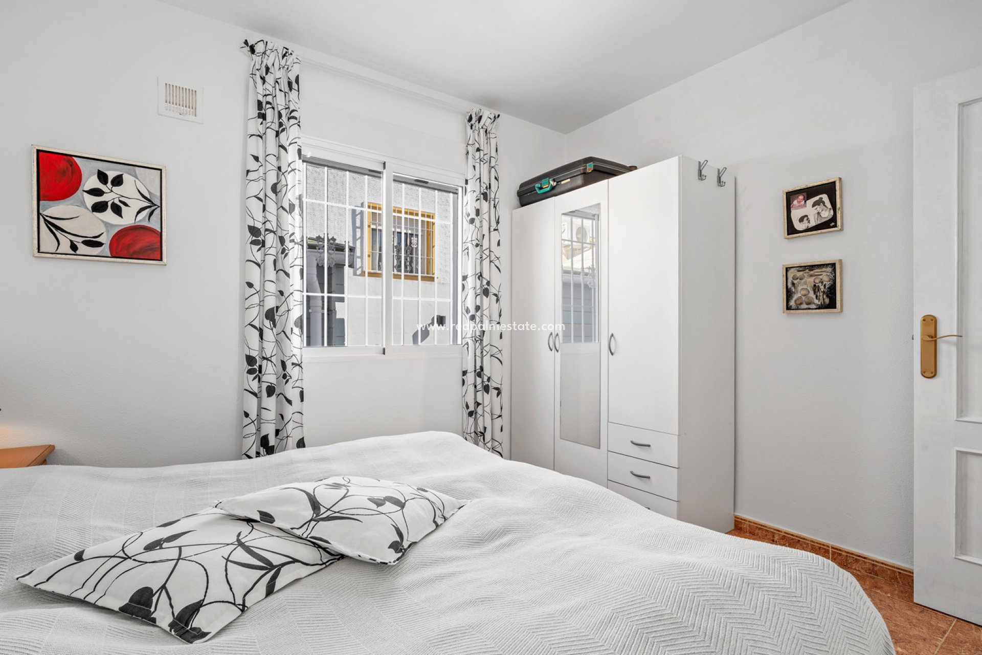 Revente - Maison Quadruple -
La Marina - Costa Blanca