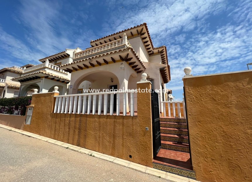 Revente - Maison Quadruple -
Orihuela Costa - Lomas de Cabo Roig