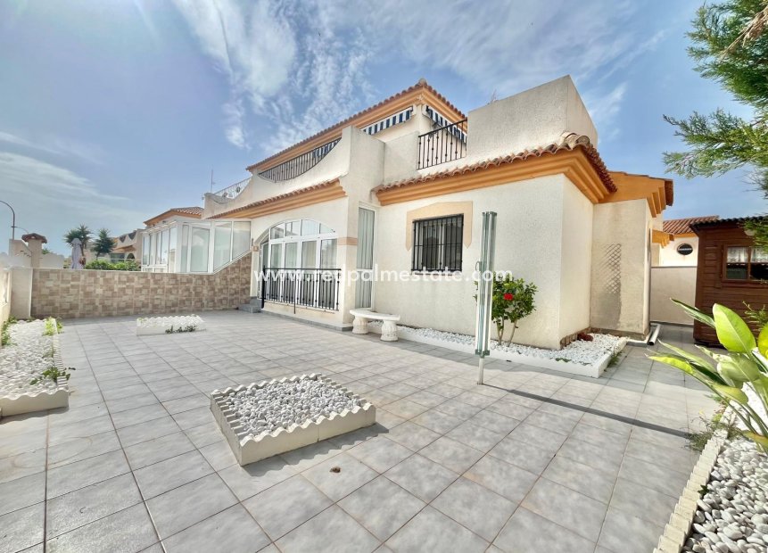 Revente - Maison Quadruple -
Orihuela Costa - Playa Flamenca