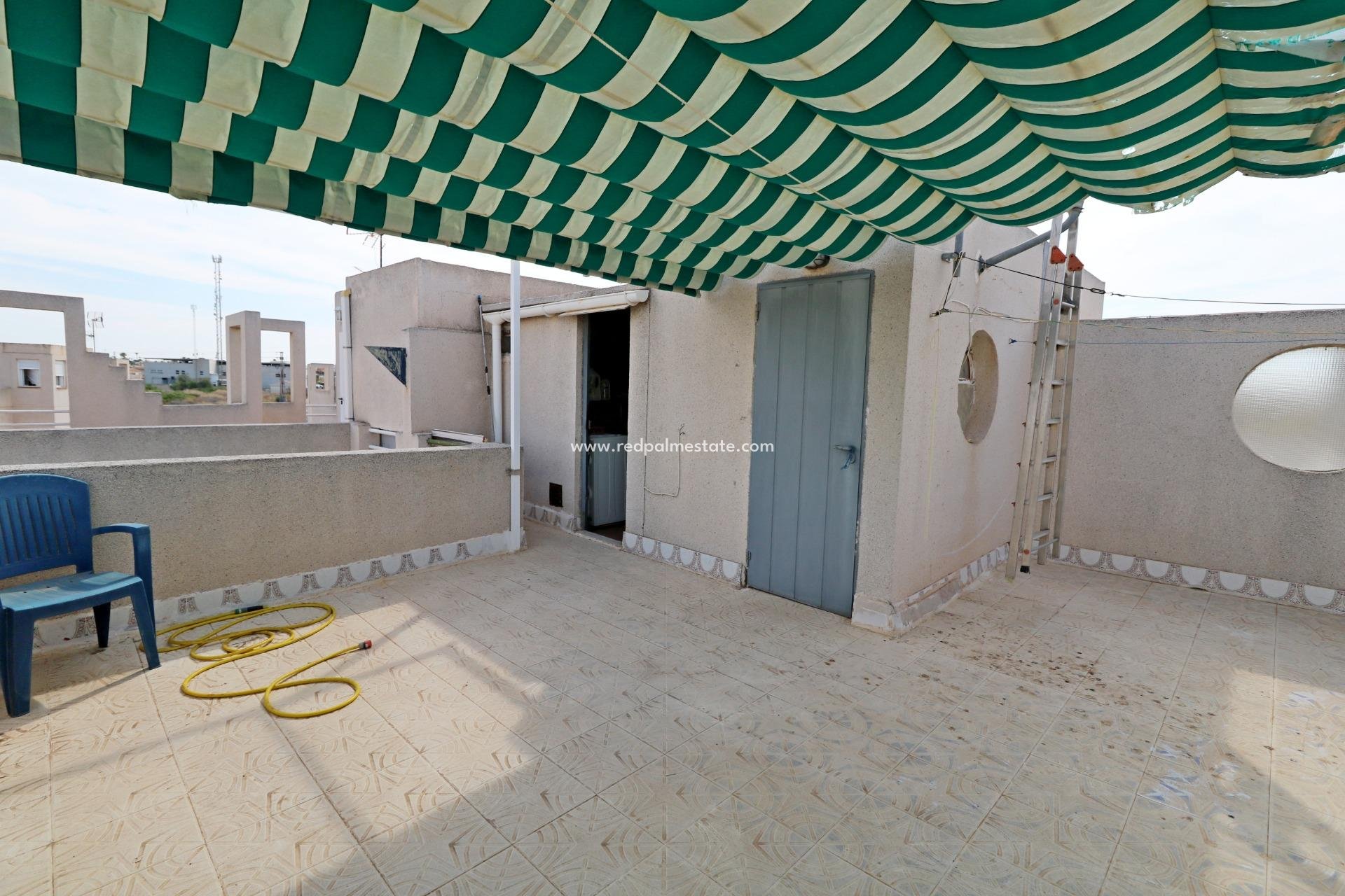 Revente - Maison Quadruple -
Torrevieja - La Siesta - El Salado - Torreta