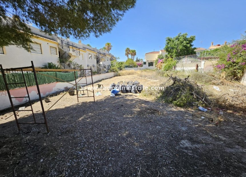 Revente - Parcelle -
Algorfa