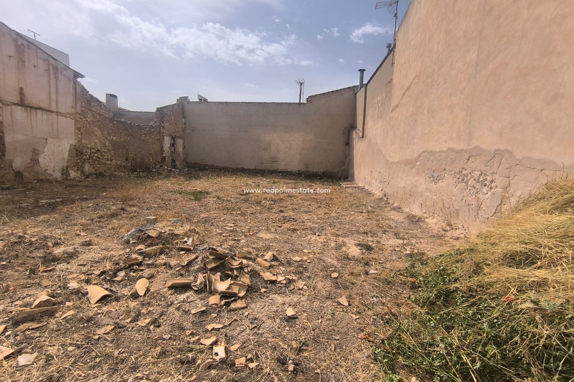 Revente - Parcelle -
Pinoso - Inland