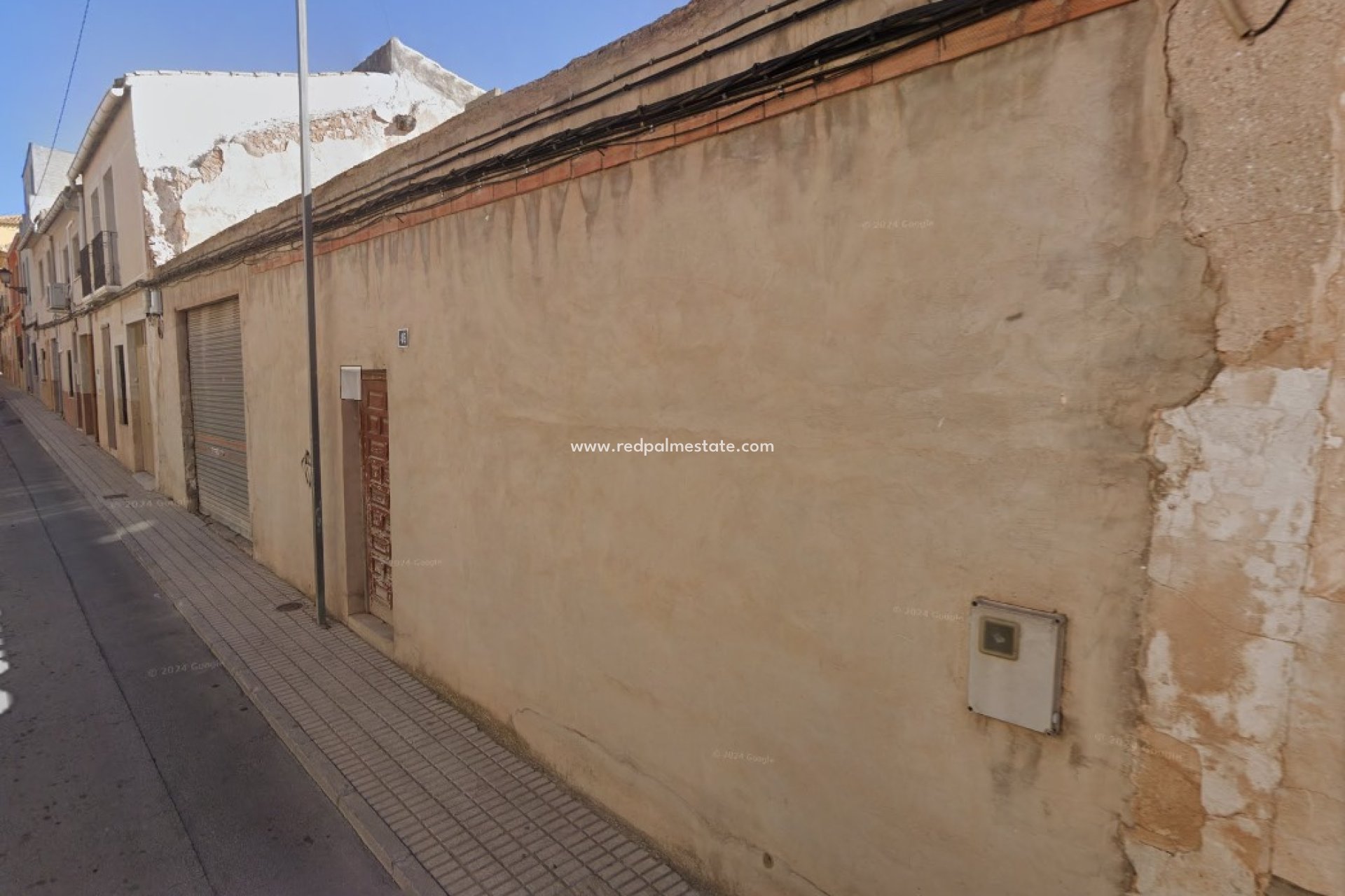 Revente - Parcelle -
Pinoso - Inland
