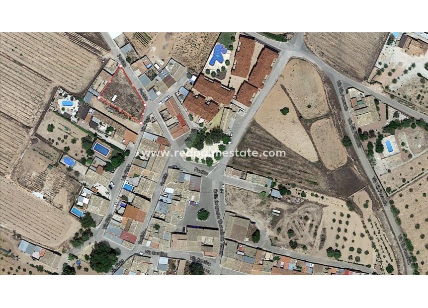 Revente - Parcelle -
Pinoso - Inland