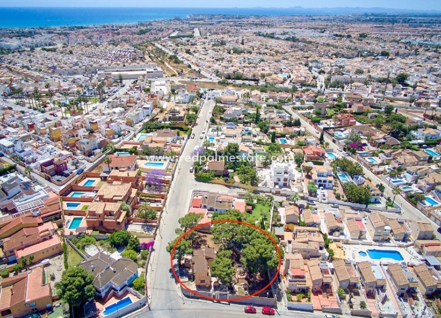 Revente - Parcelle -
Torrevieja - Los balcones