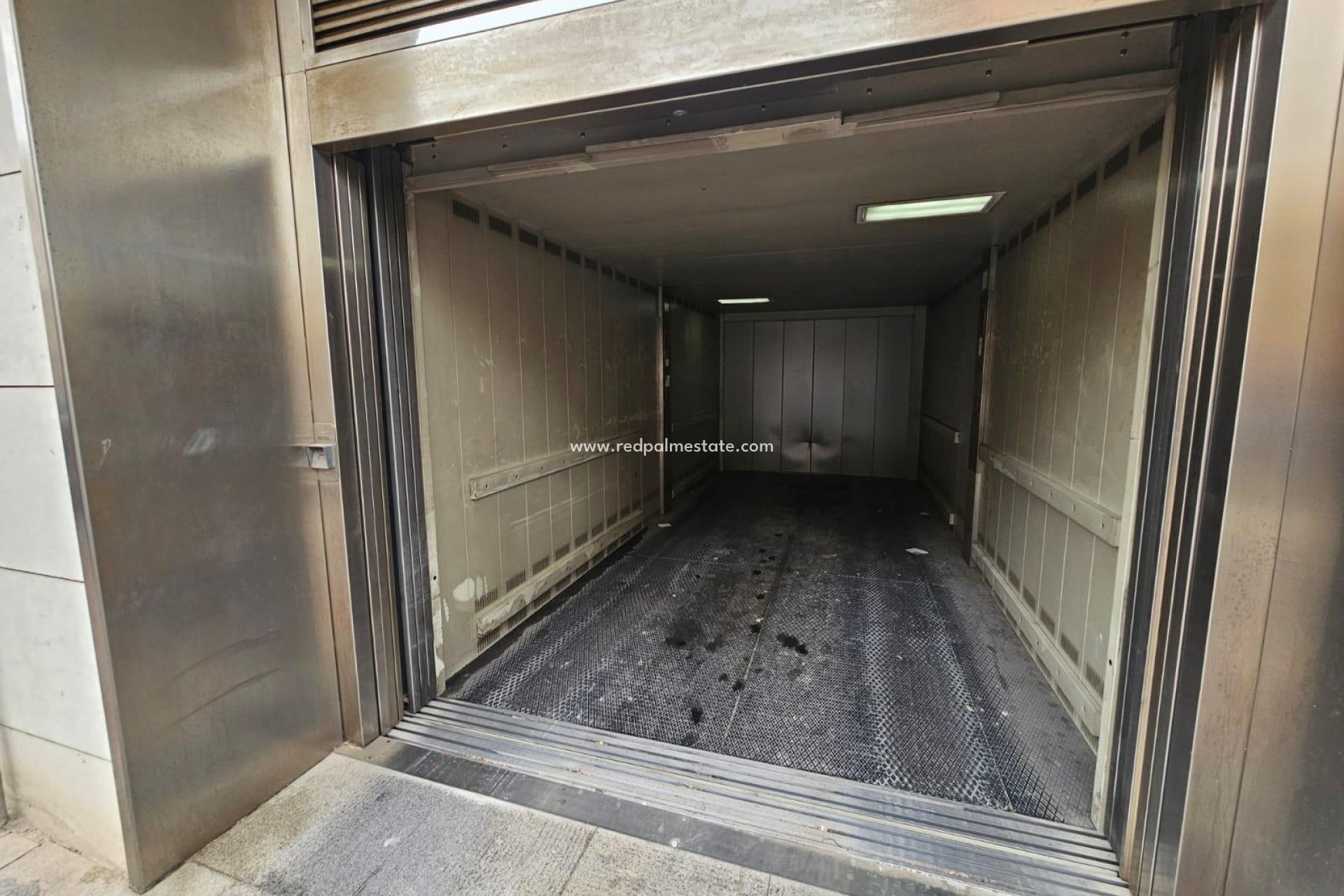 Revente - Parking -
Guardamar del Segura - Pueblo