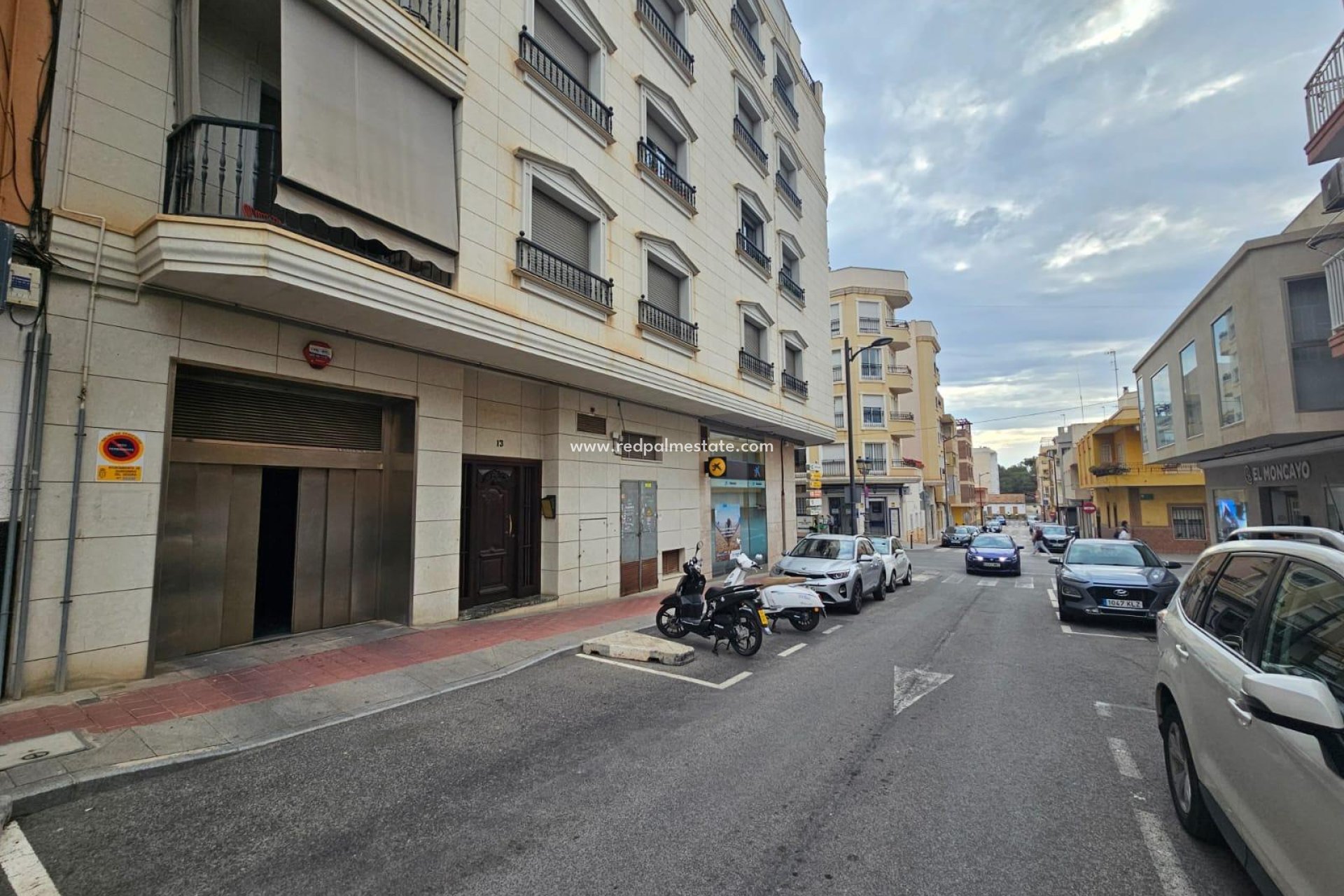 Revente - Parking -
Guardamar del Segura - Pueblo