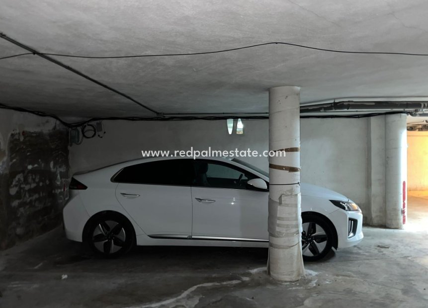 Revente - Parking -
Los Alczares - Los Narejos
