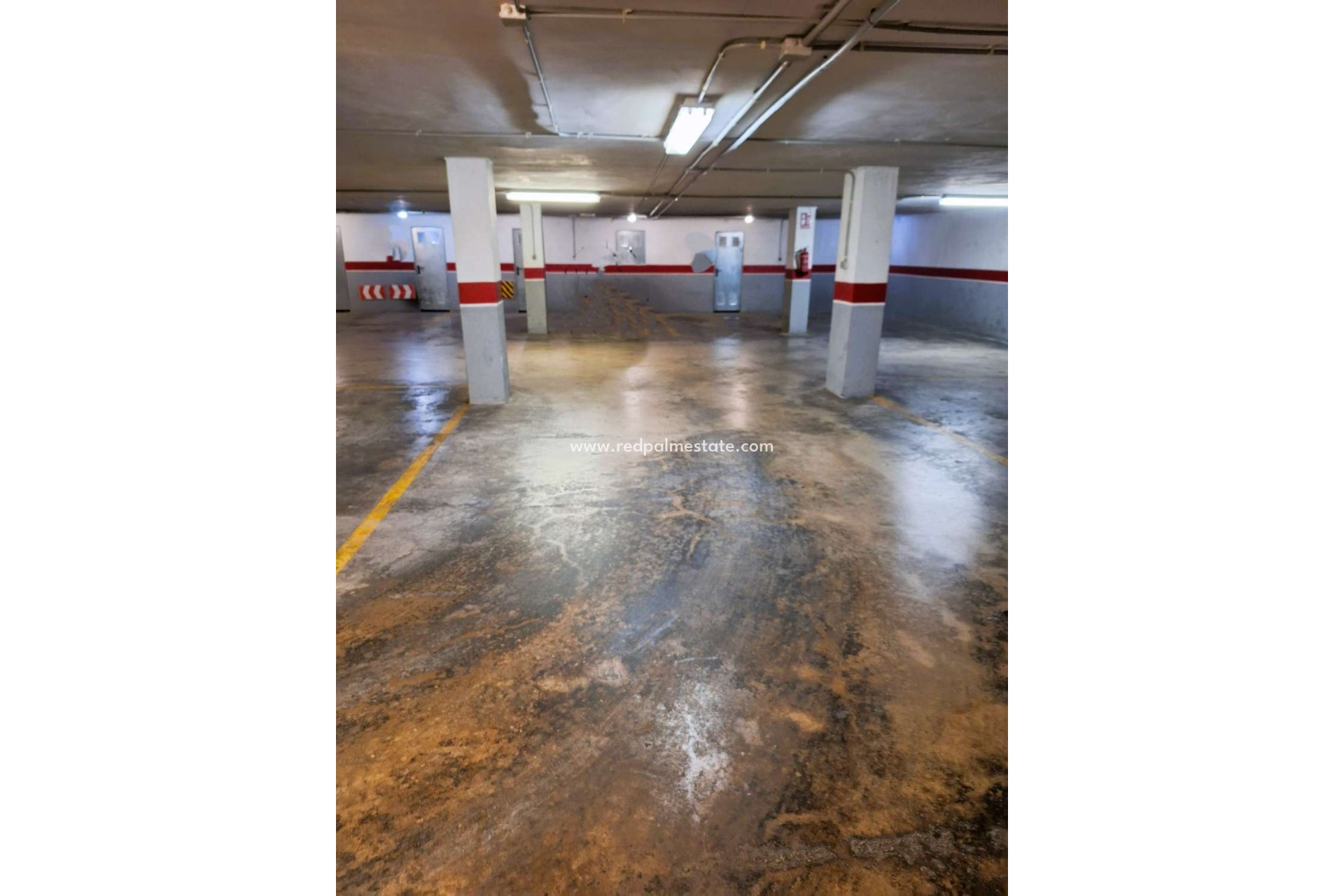 Revente - Parking -
Torrevieja - Centro Torrevieja