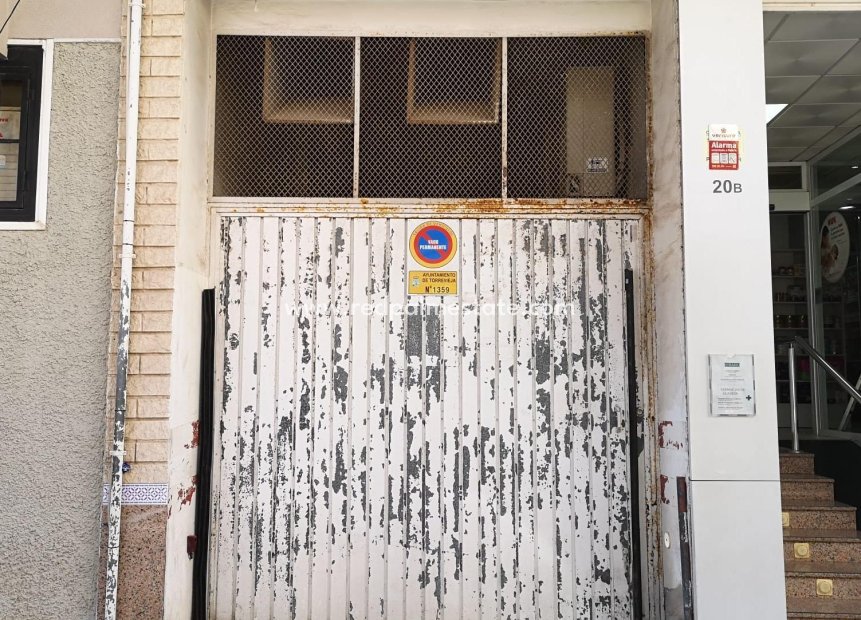 Revente - Parking -
Torrevieja - Centro Torrevieja