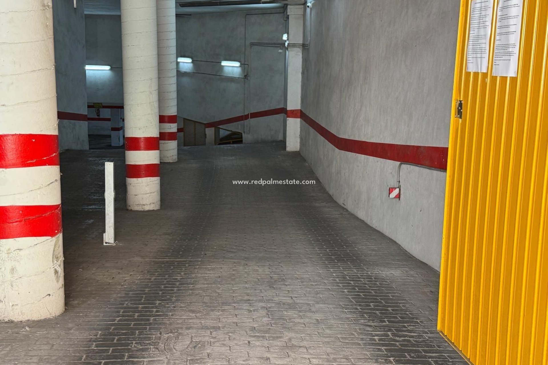 Revente - Parking -
Torrevieja
