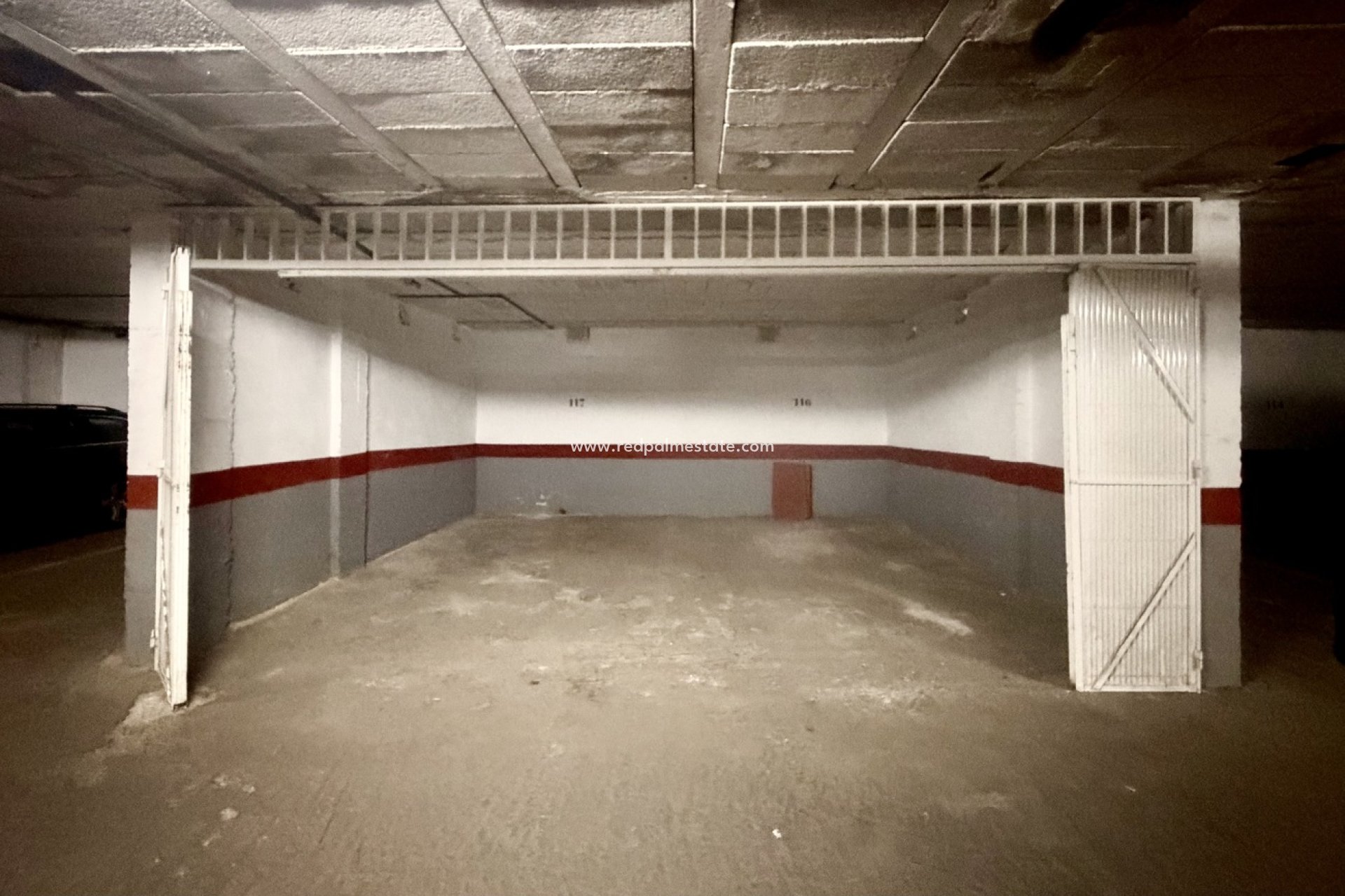 Revente - Parking -
Torrevieja