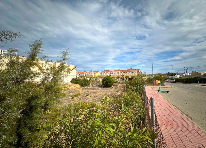 Revente - Terrain à bâtir urbain -
Orihuela Costa - Playa Flamenca