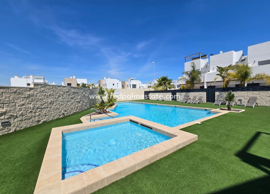 Revente - Townhouse * -
Ciudad Quesada * - Doña Pepa *