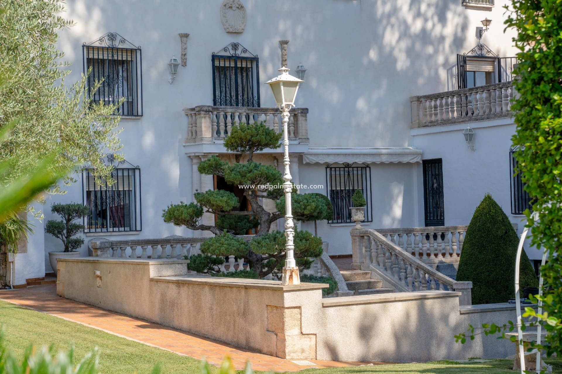 Revente - Villa -
Alcoy - Inland