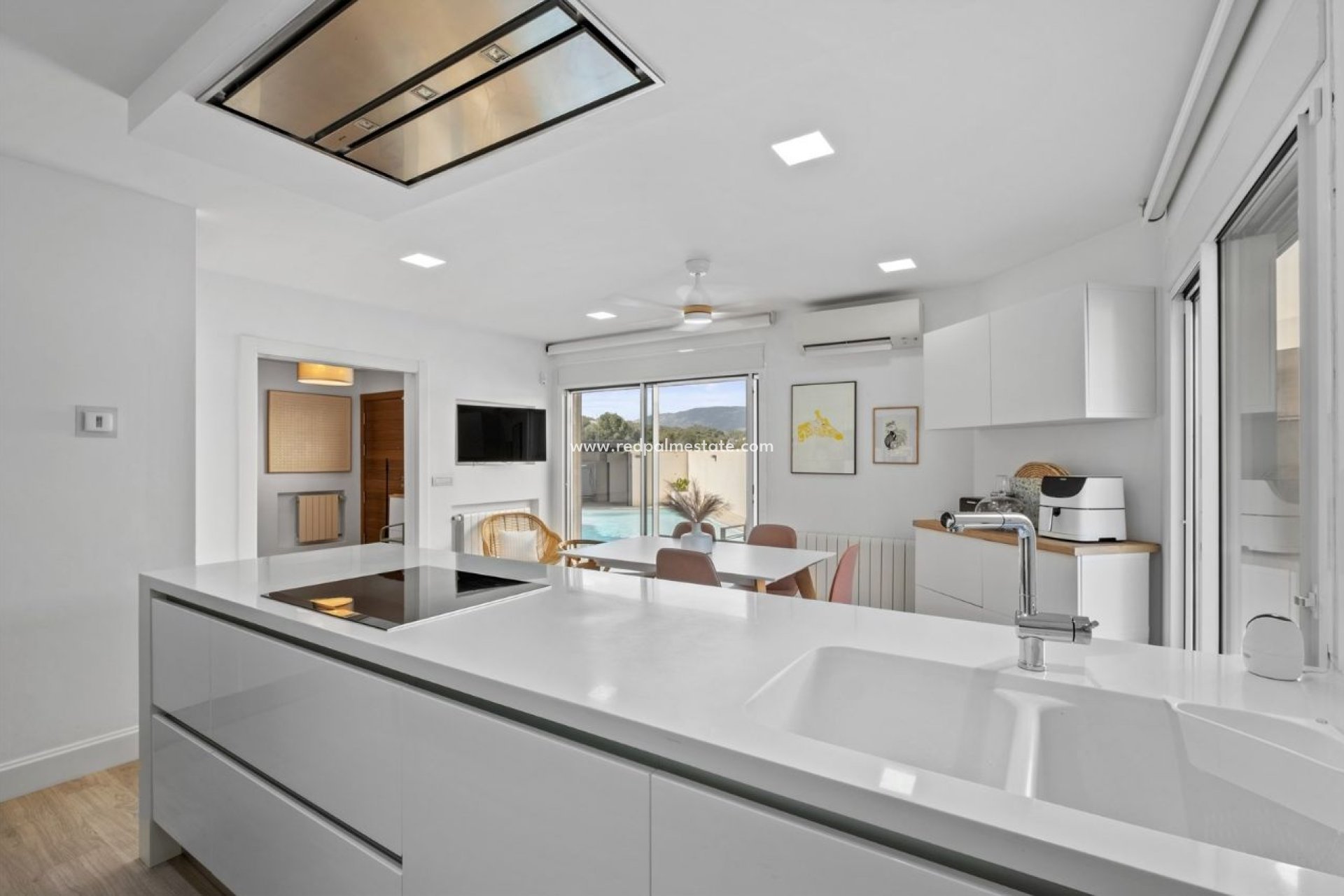 Revente - Villa -
Alfas del Pi - Costa Blanca