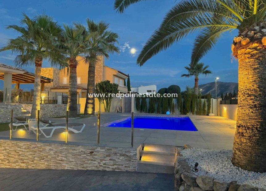 Revente - Villa -
Alfas del Pi - Costa Blanca