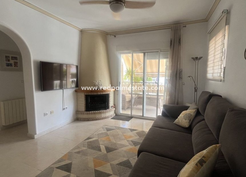 Revente - Villa -
Algorfa - Montemar