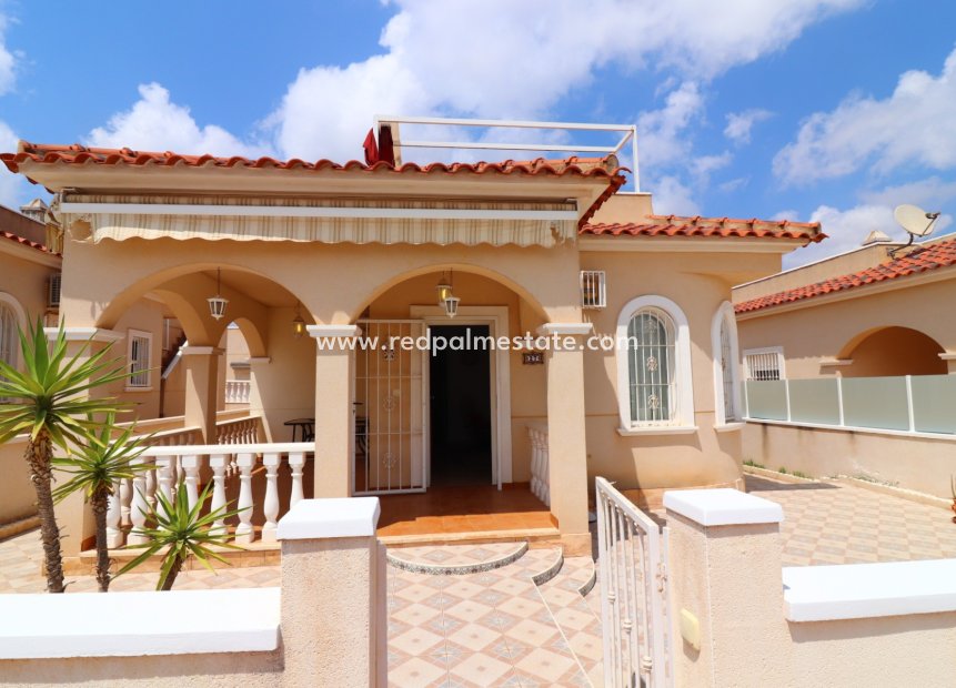 Revente - Villa -
Algorfa