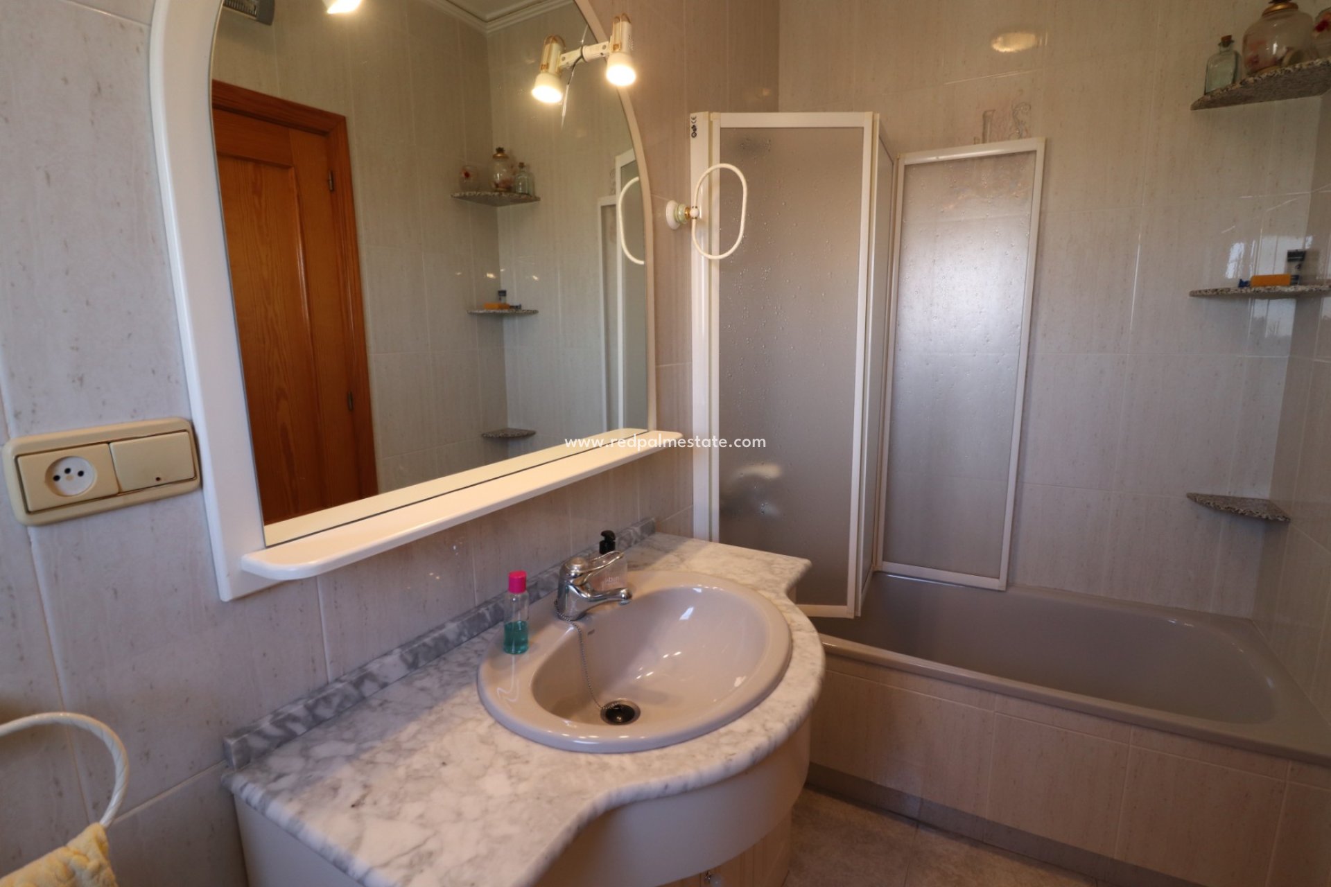 Revente - Villa -
Algorfa