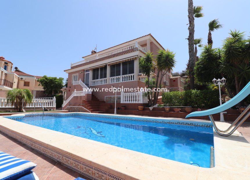 Revente - Villa -
Algorfa