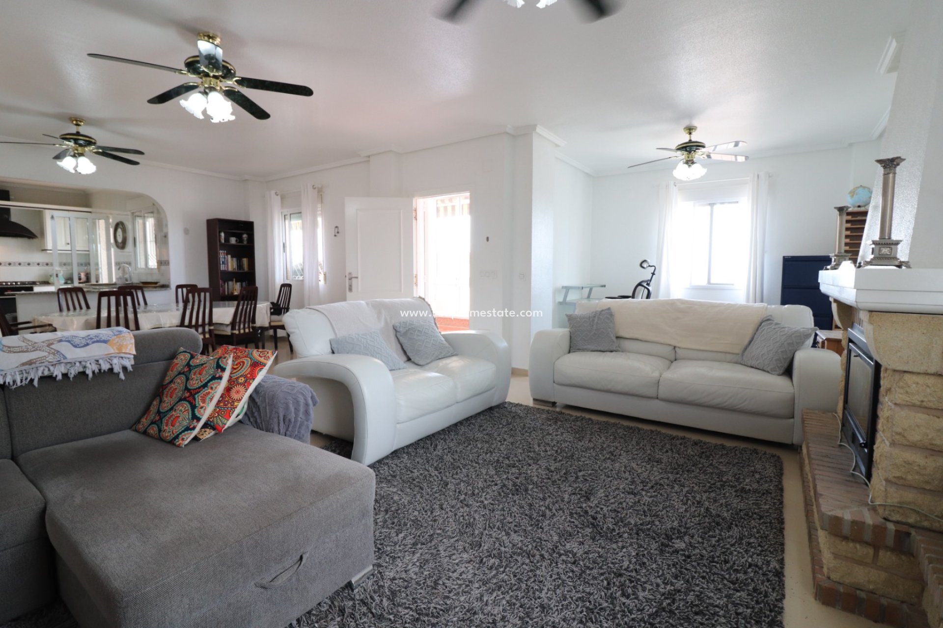 Revente - Villa -
Algorfa