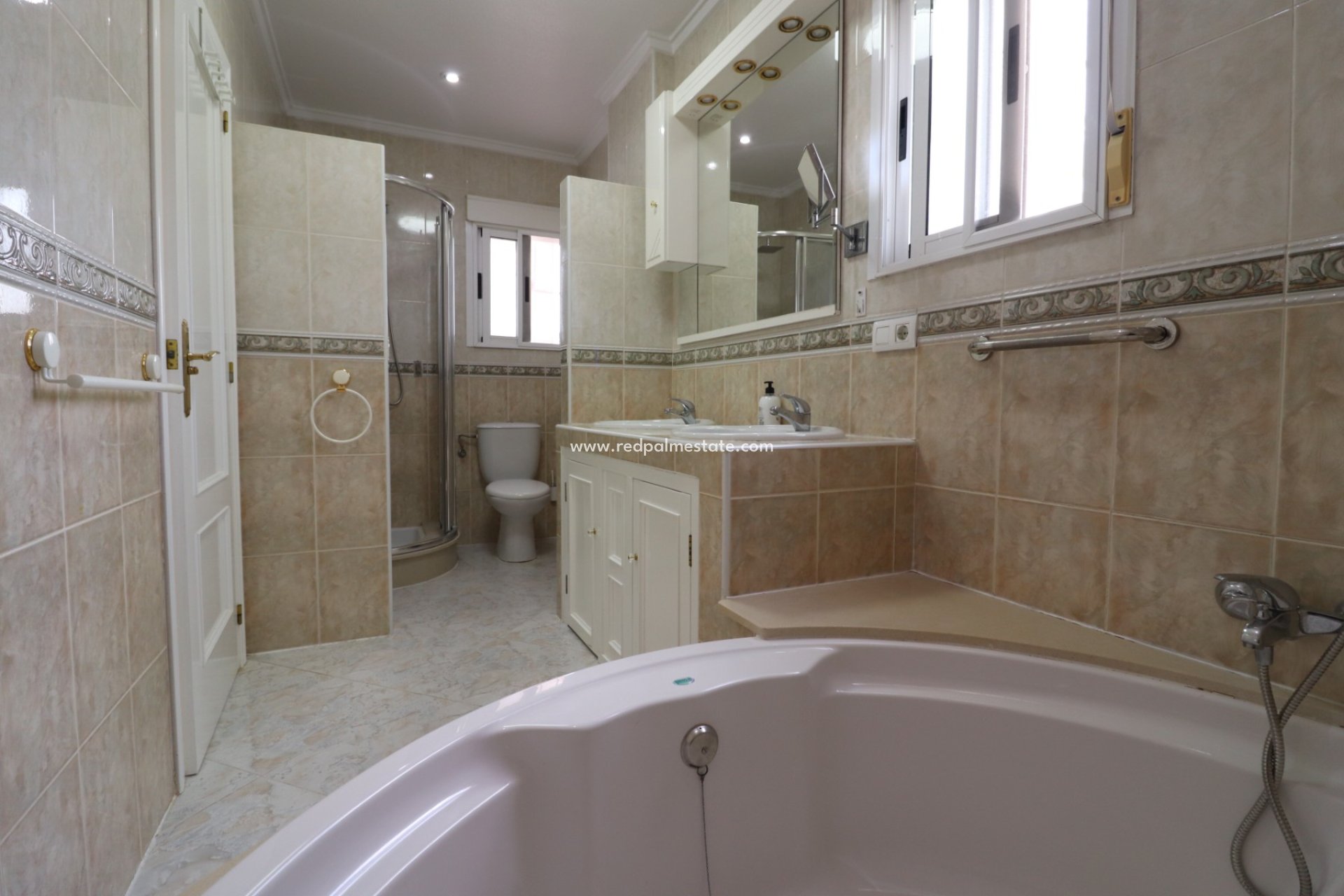 Revente - Villa -
Algorfa