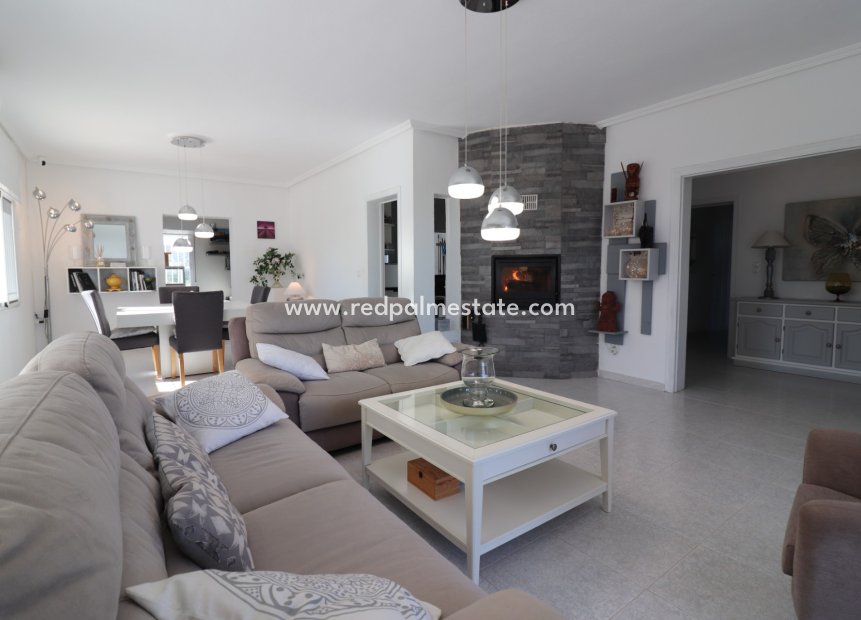 Revente - Villa -
Algorfa