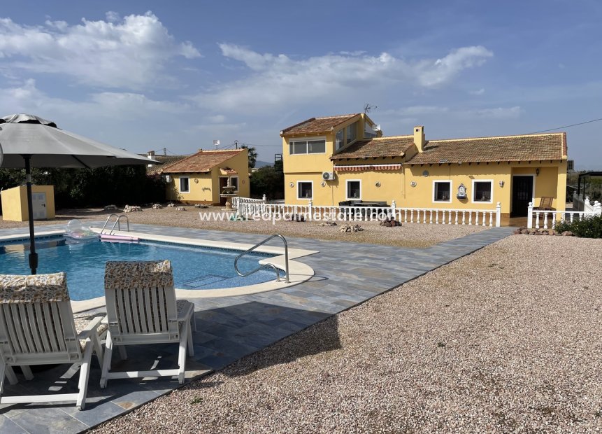 Revente - Villa -
Alhama De Murcia - Inland