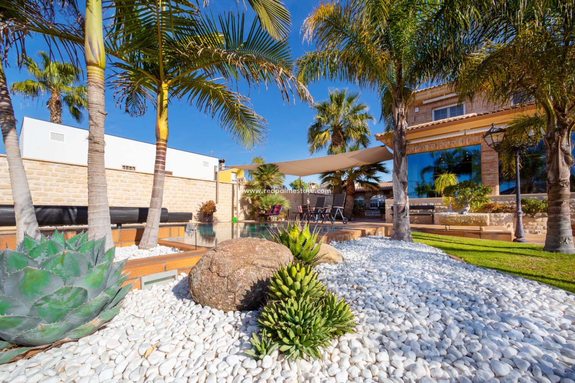 Revente - Villa -
Alicante - Inland