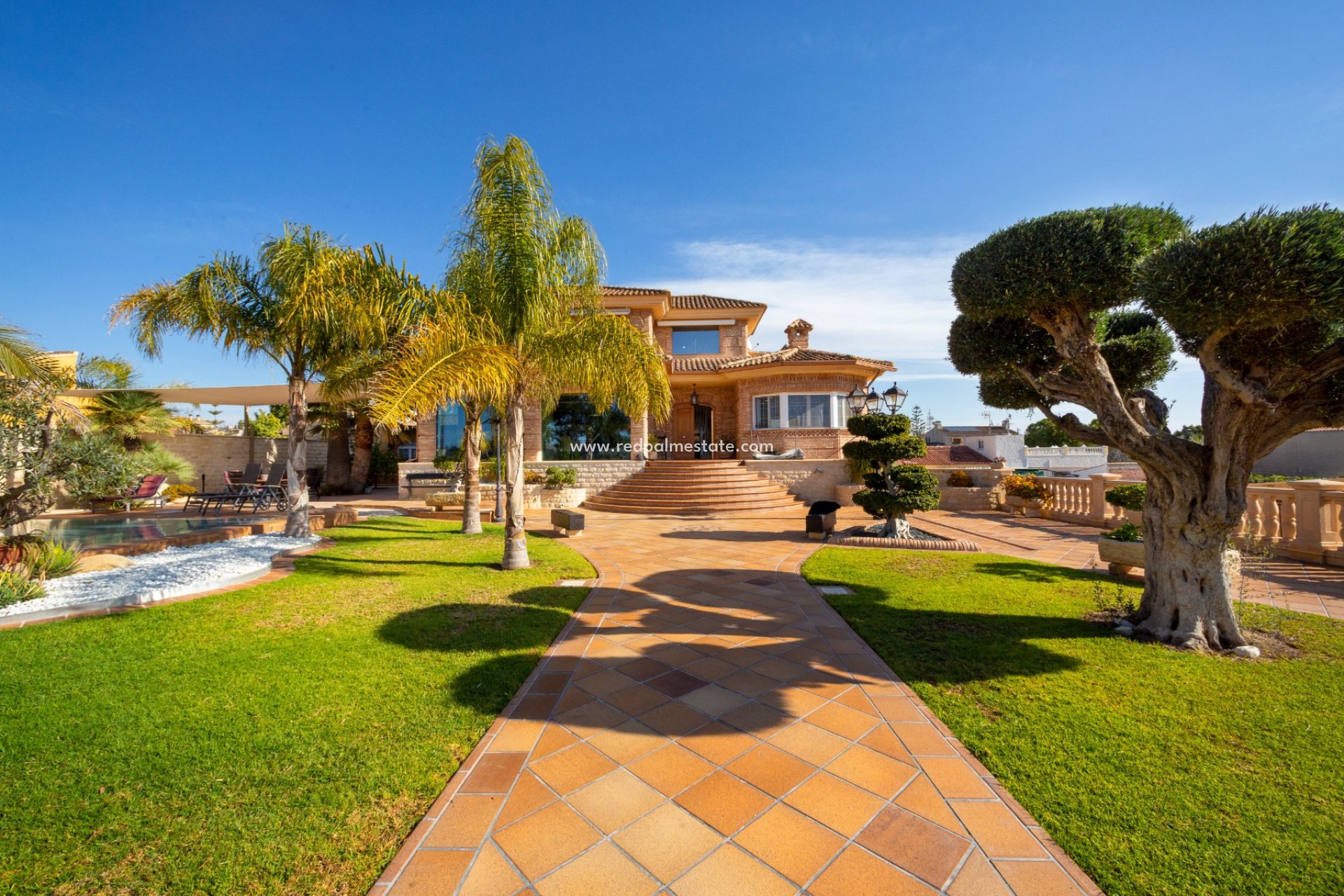 Revente - Villa -
Alicante - Inland