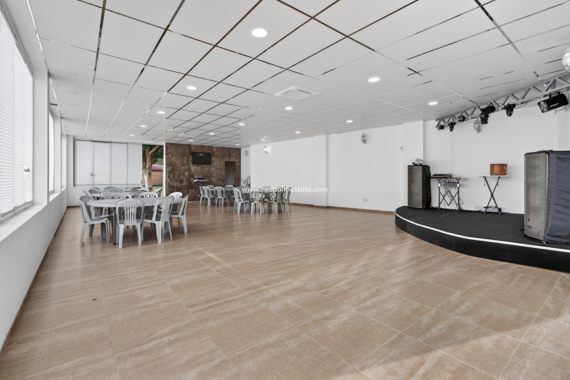 Revente - Villa -
Alicante - Rebolledo