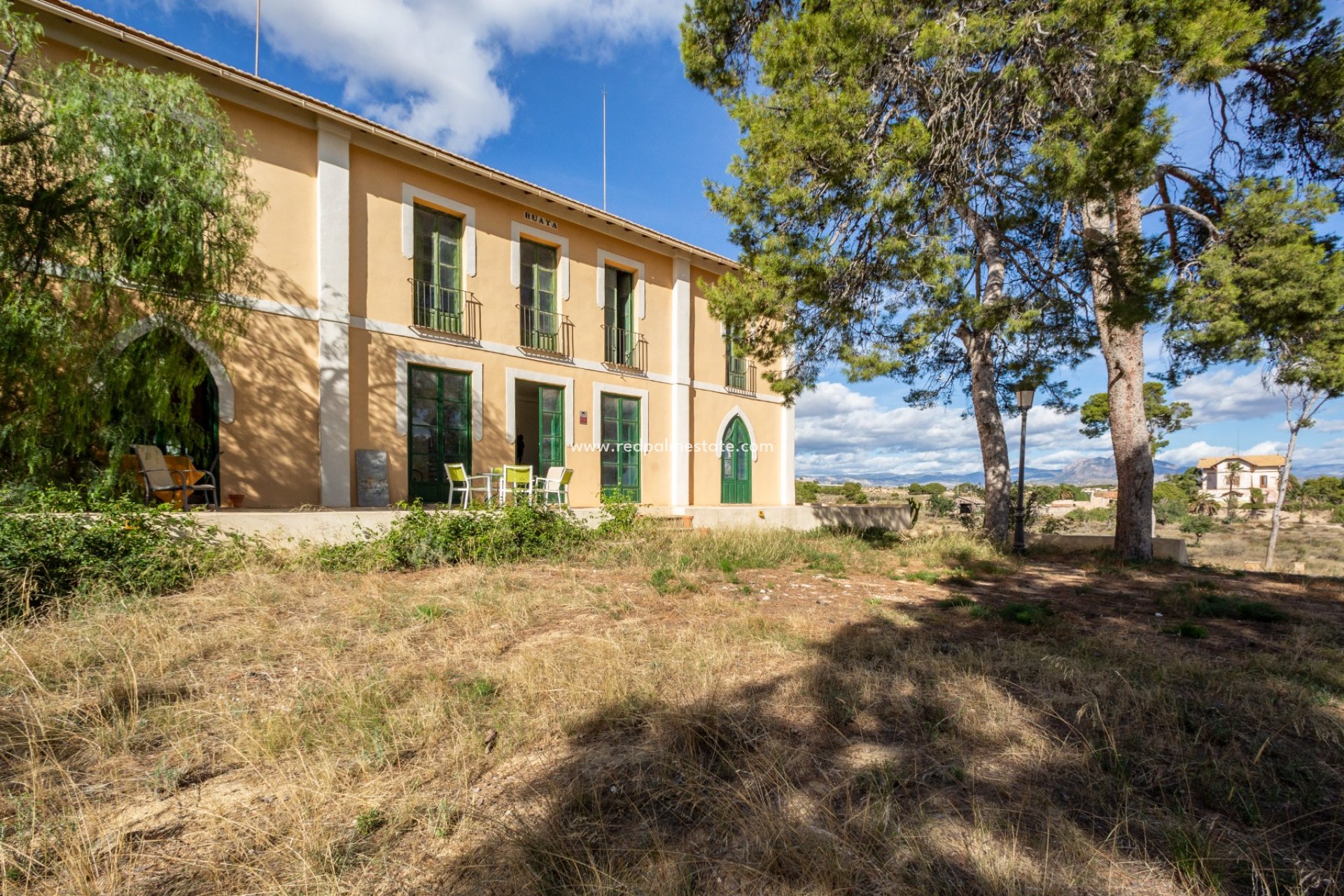 Revente - Villa -
Alicante