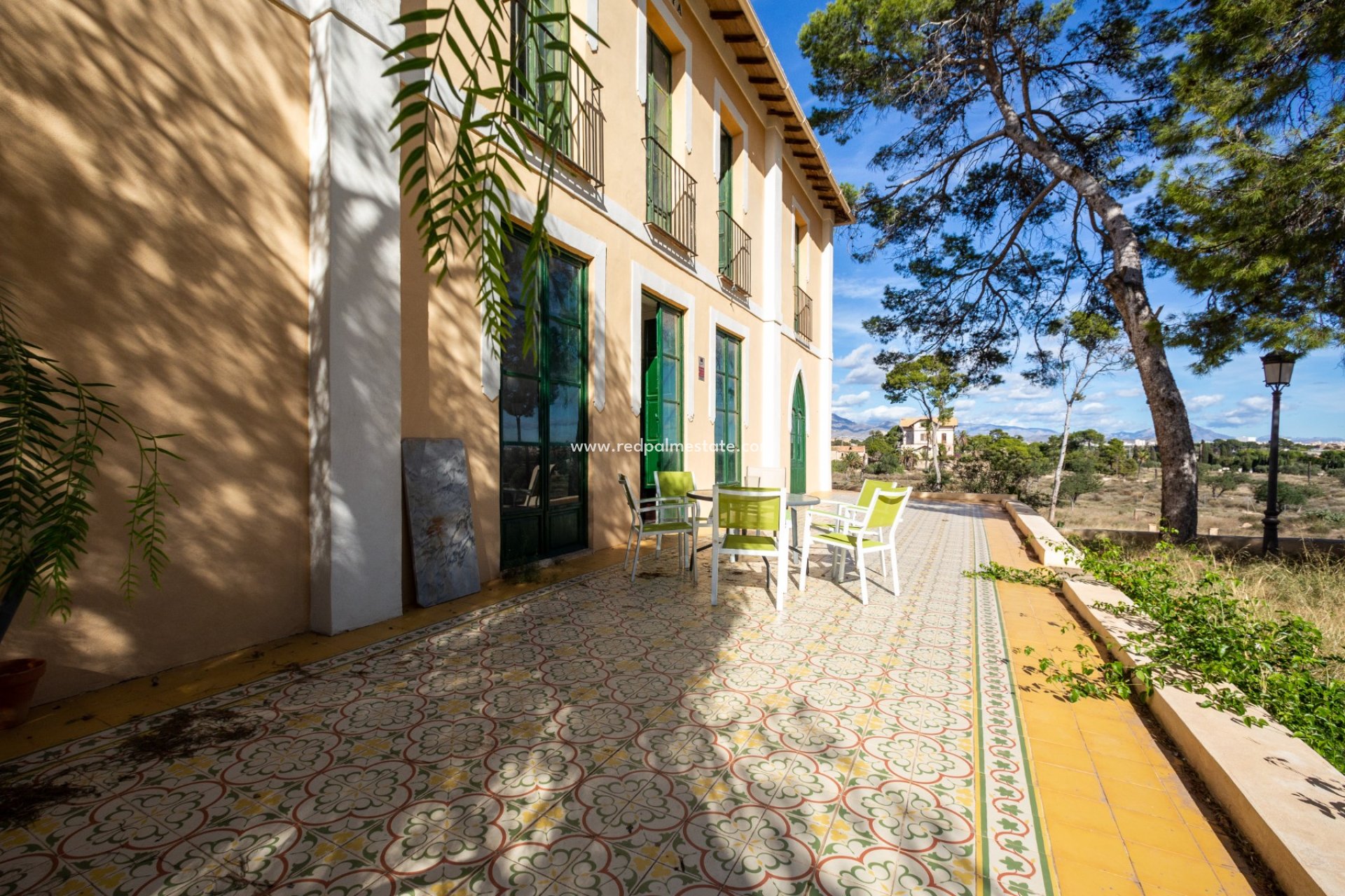 Revente - Villa -
Alicante