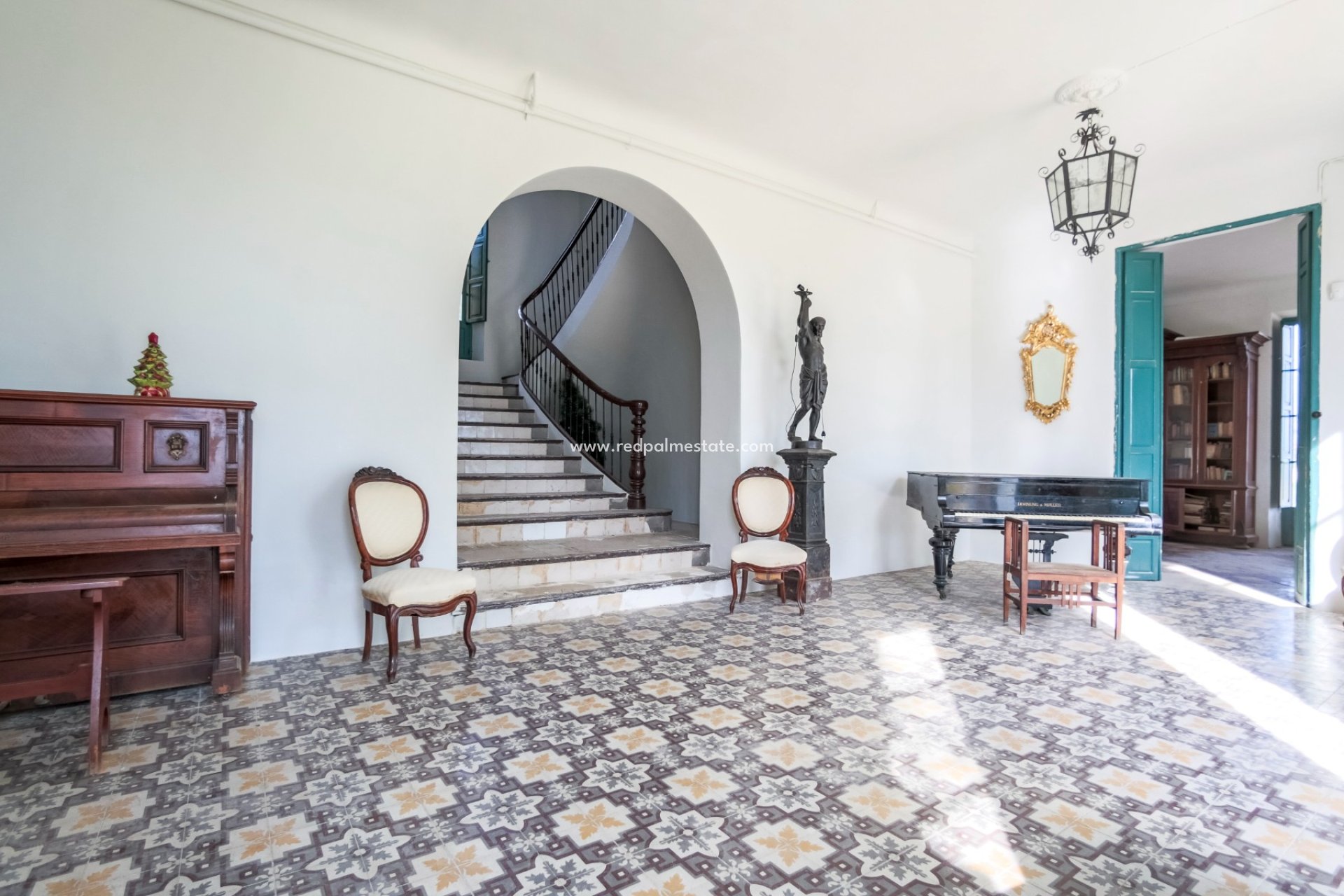 Revente - Villa -
Alicante