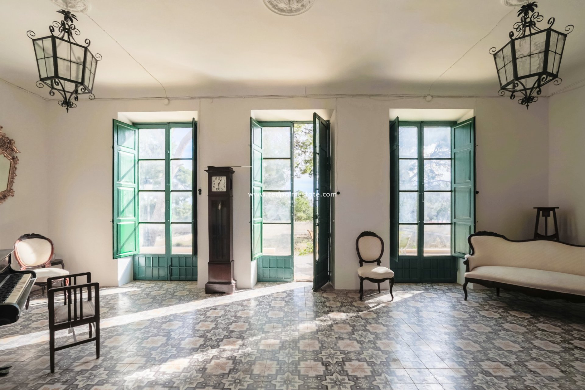 Revente - Villa -
Alicante