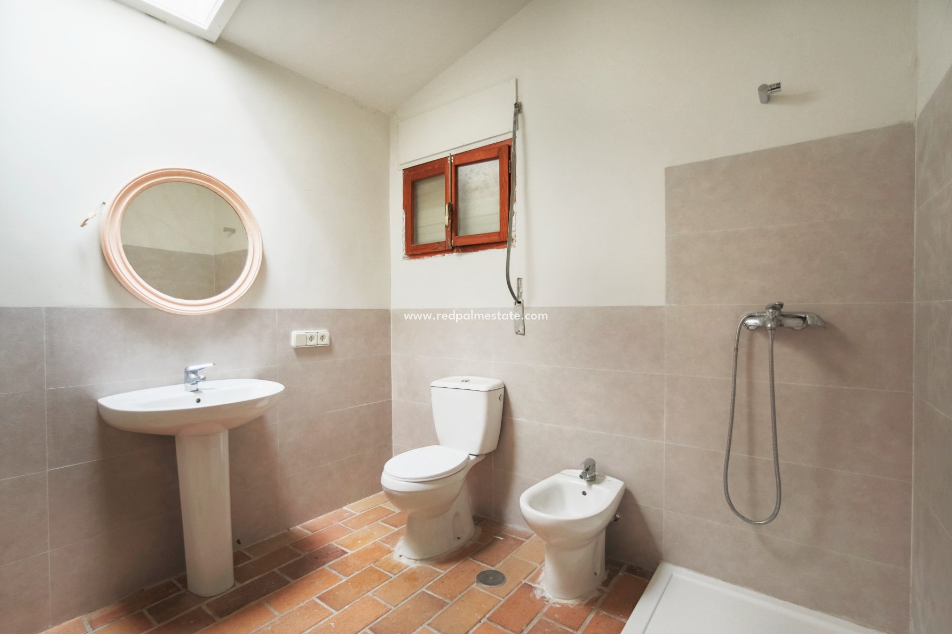 Revente - Villa -
Alicante