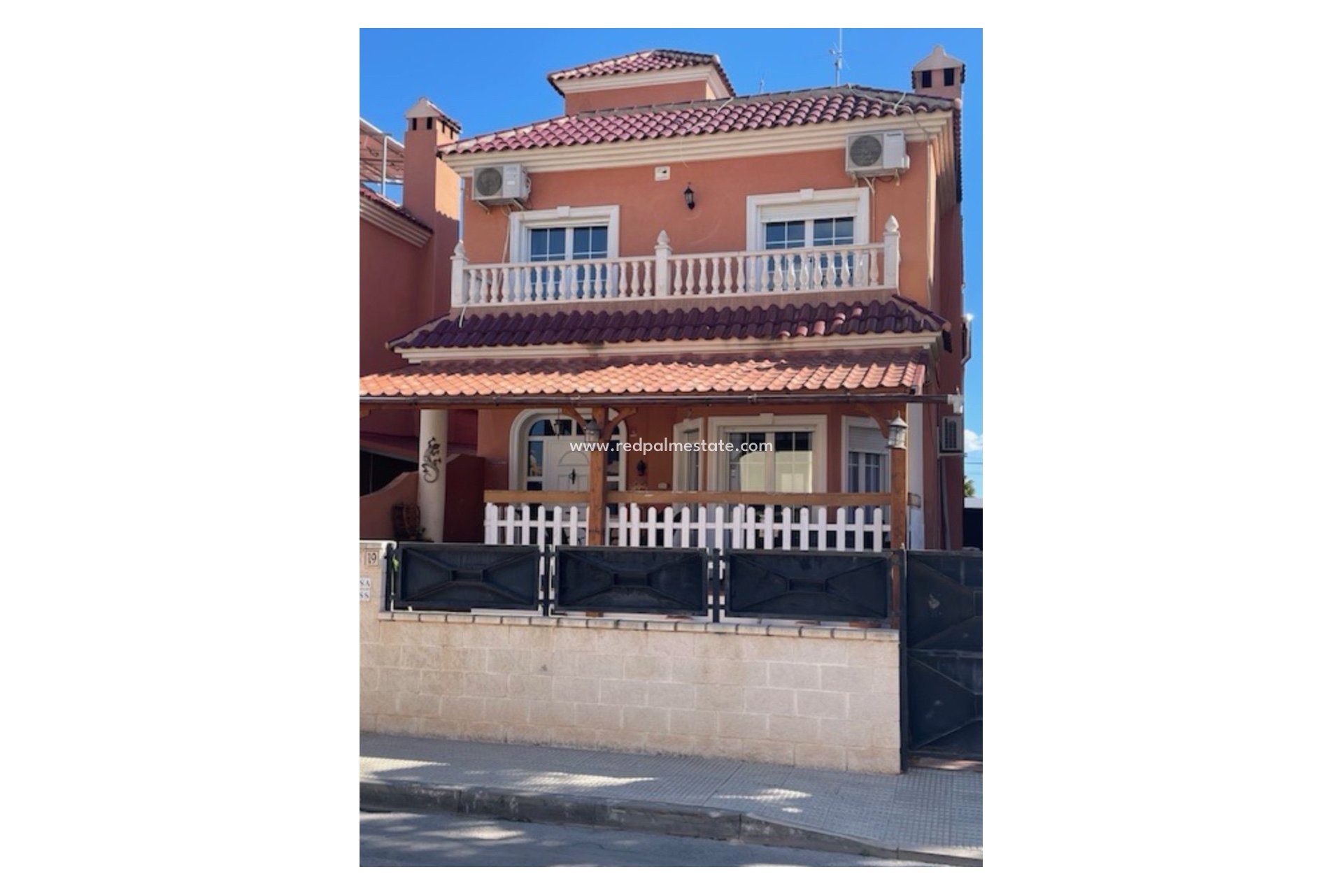 Revente - Villa -
Almoradí - Almoradi