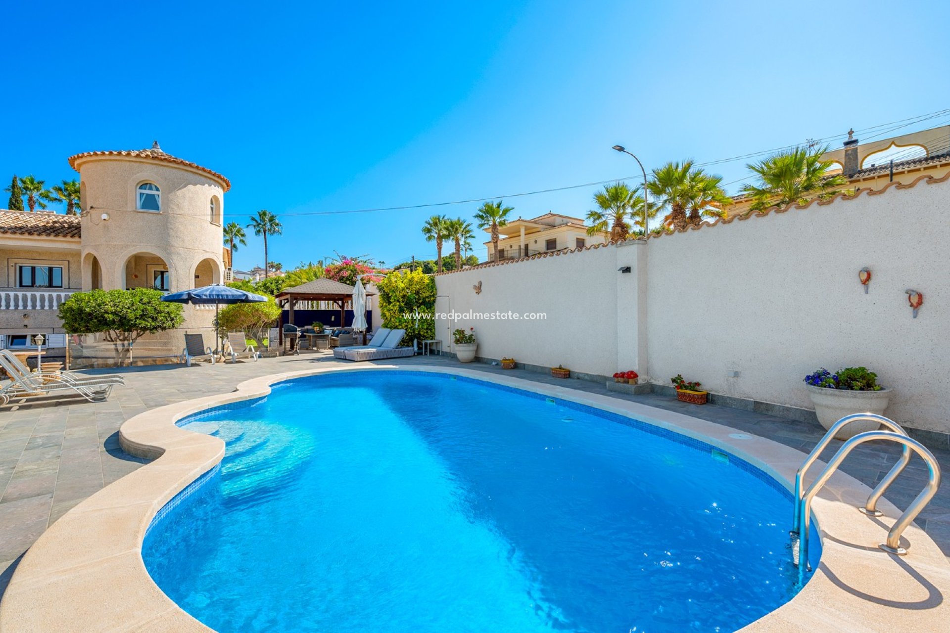 Revente - Villa -
Almoradí - Inland