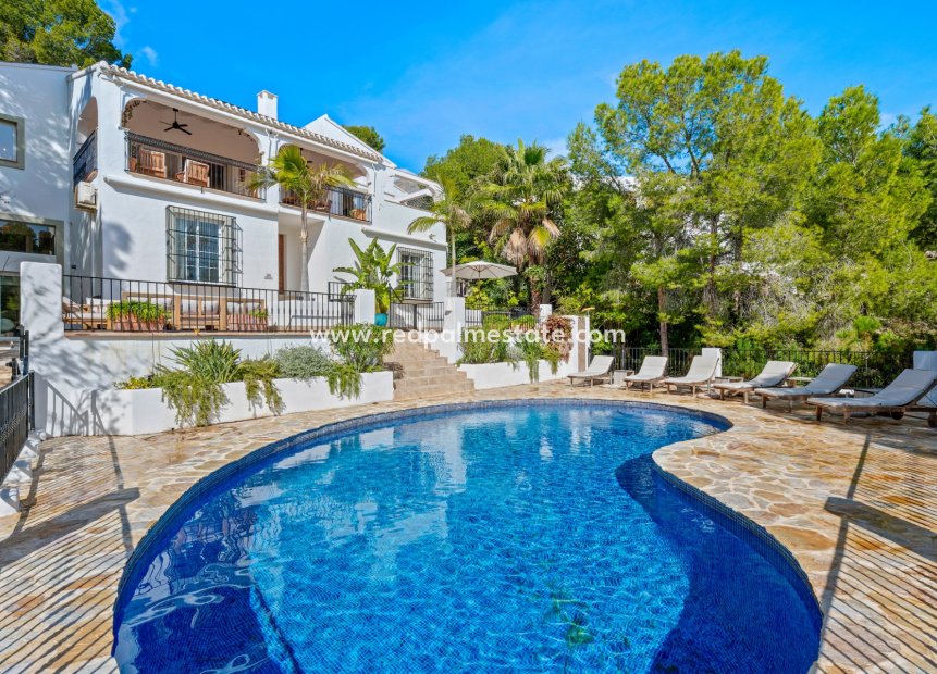 Revente - Villa -
Altea