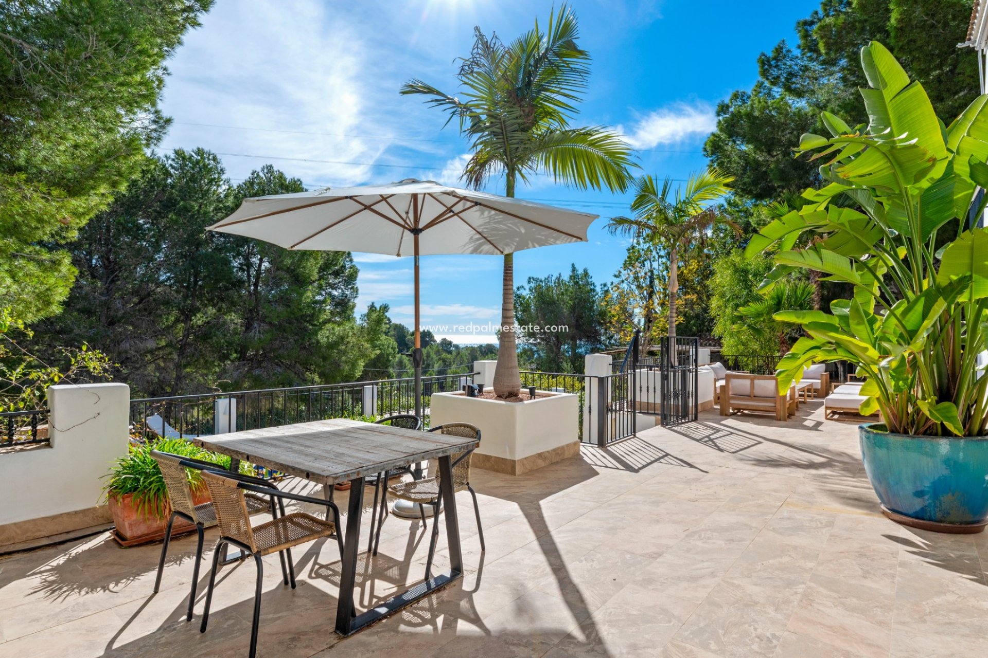 Revente - Villa -
Altea