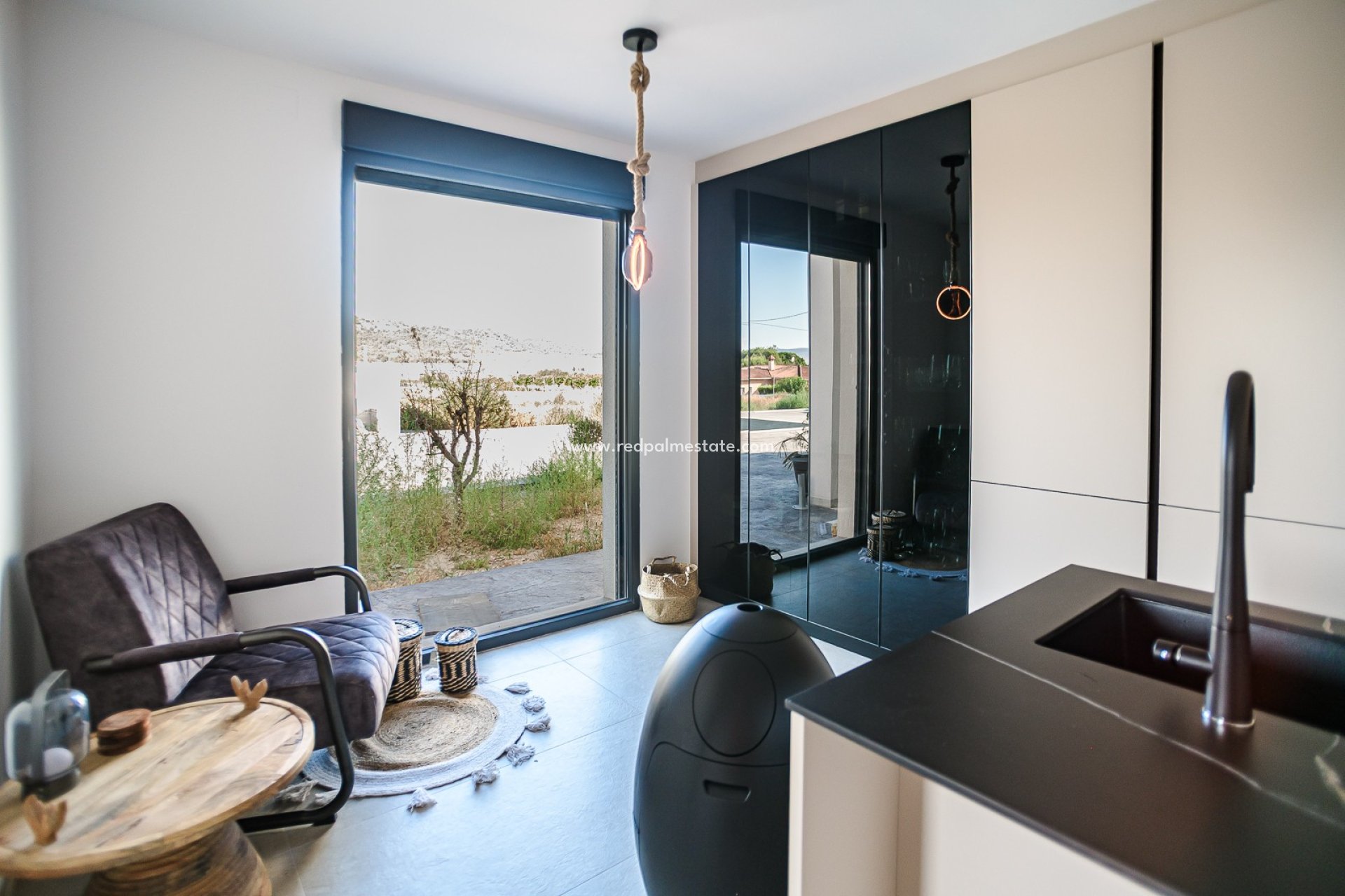 Revente - Villa -
Aspe - Inland