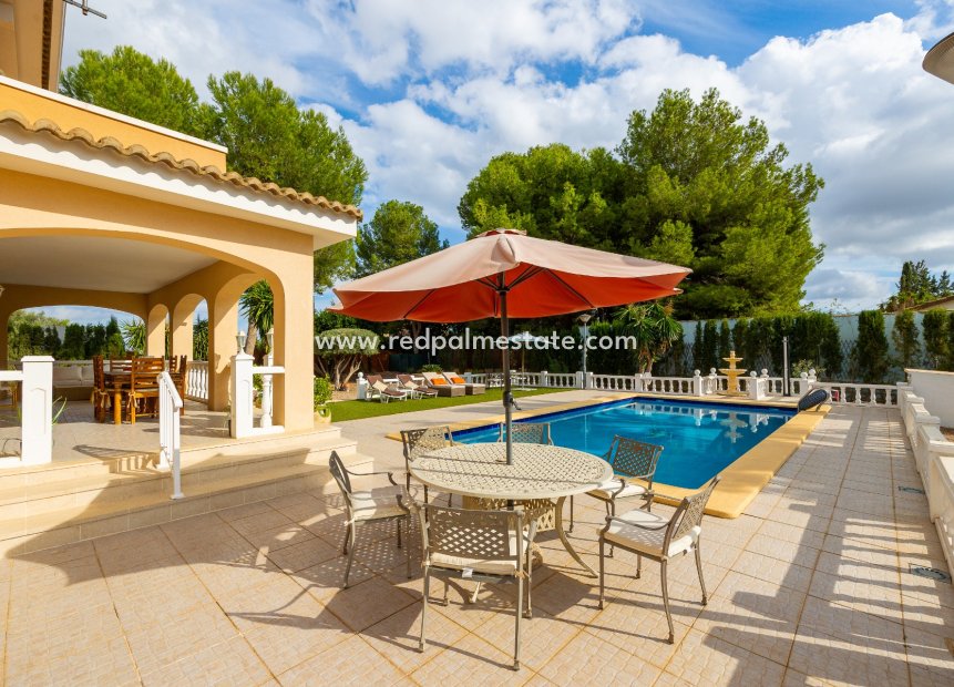 Revente - Villa -
Aspe - Inland