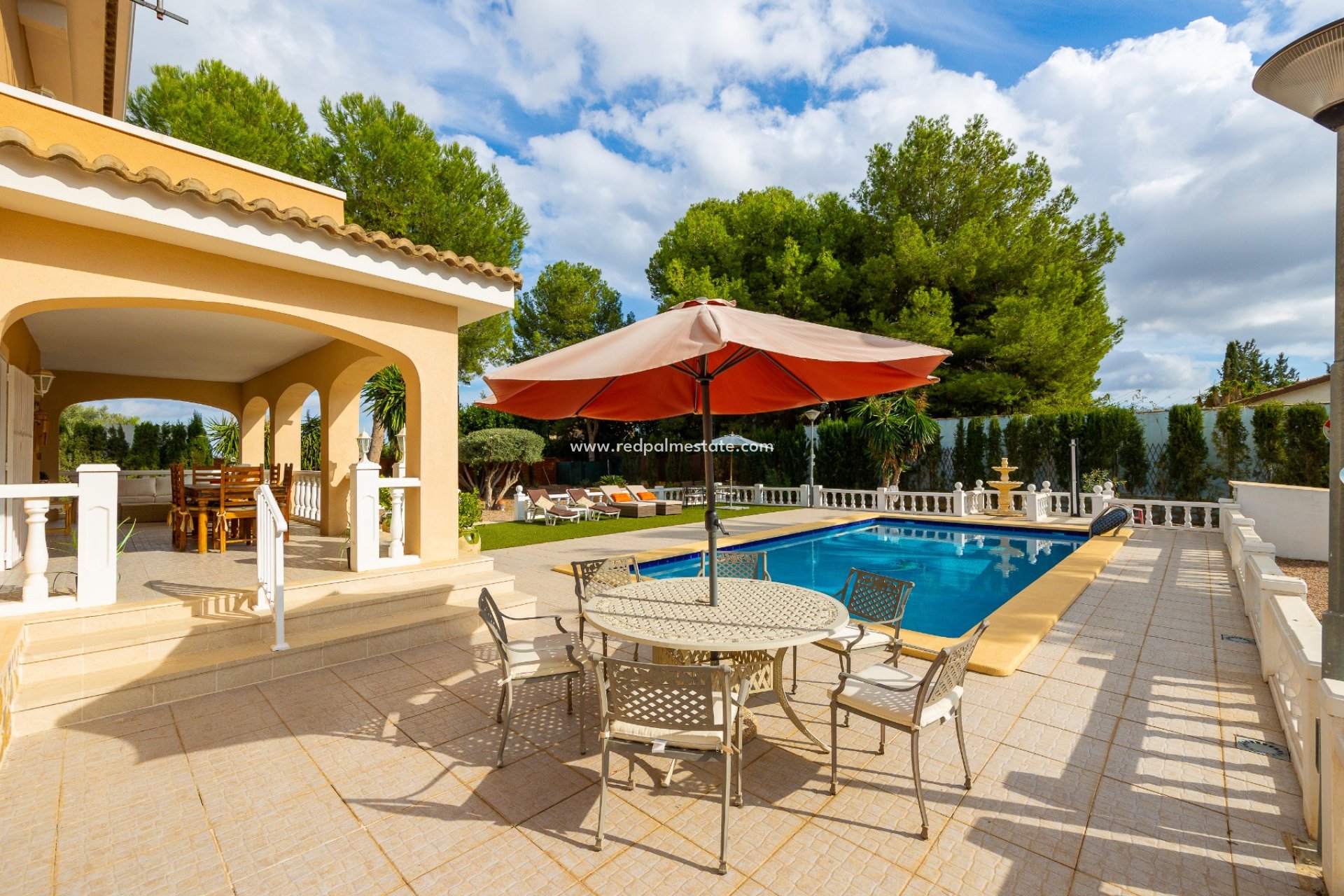 Revente - Villa -
Aspe - Inland