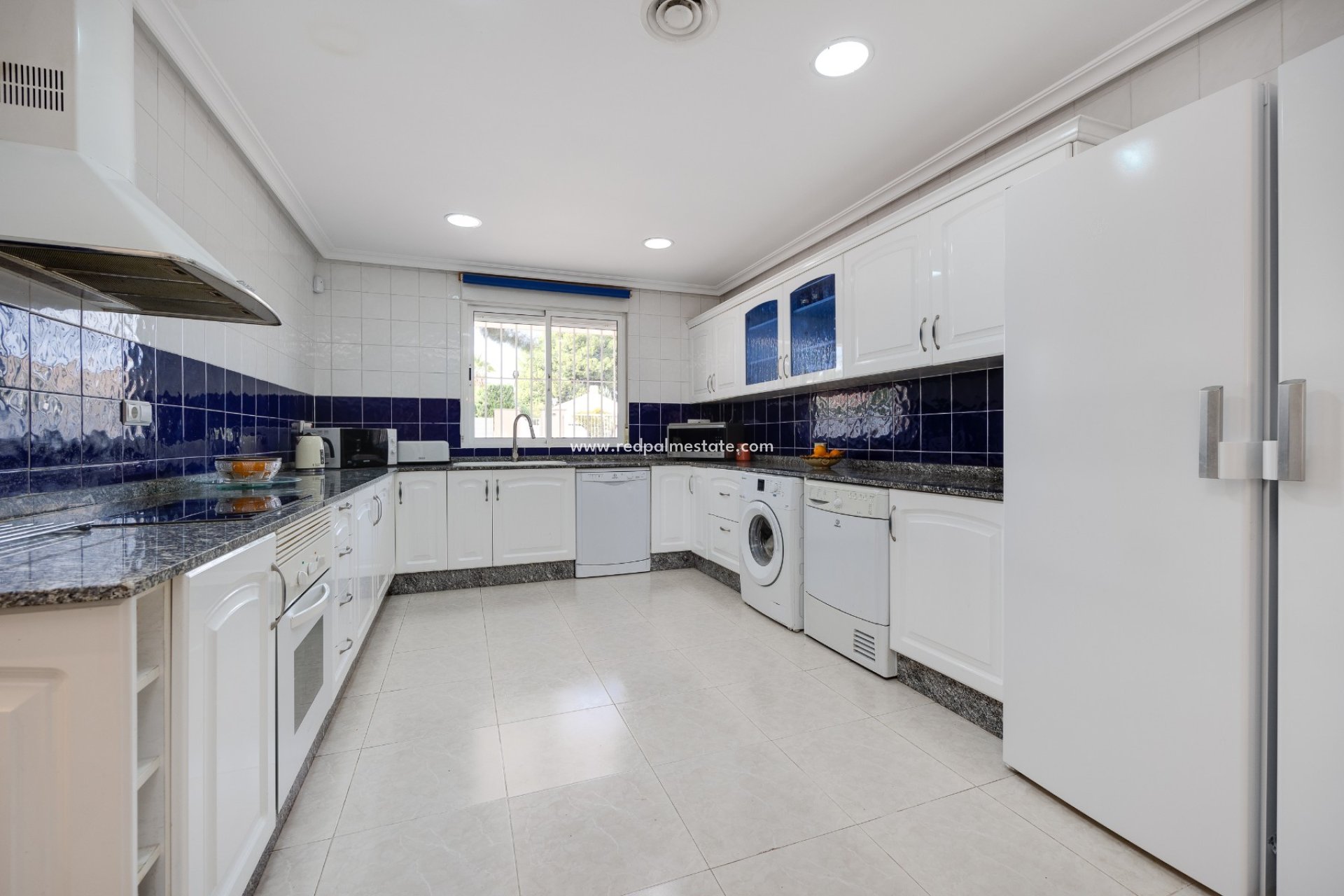 Revente - Villa -
Aspe - Inland