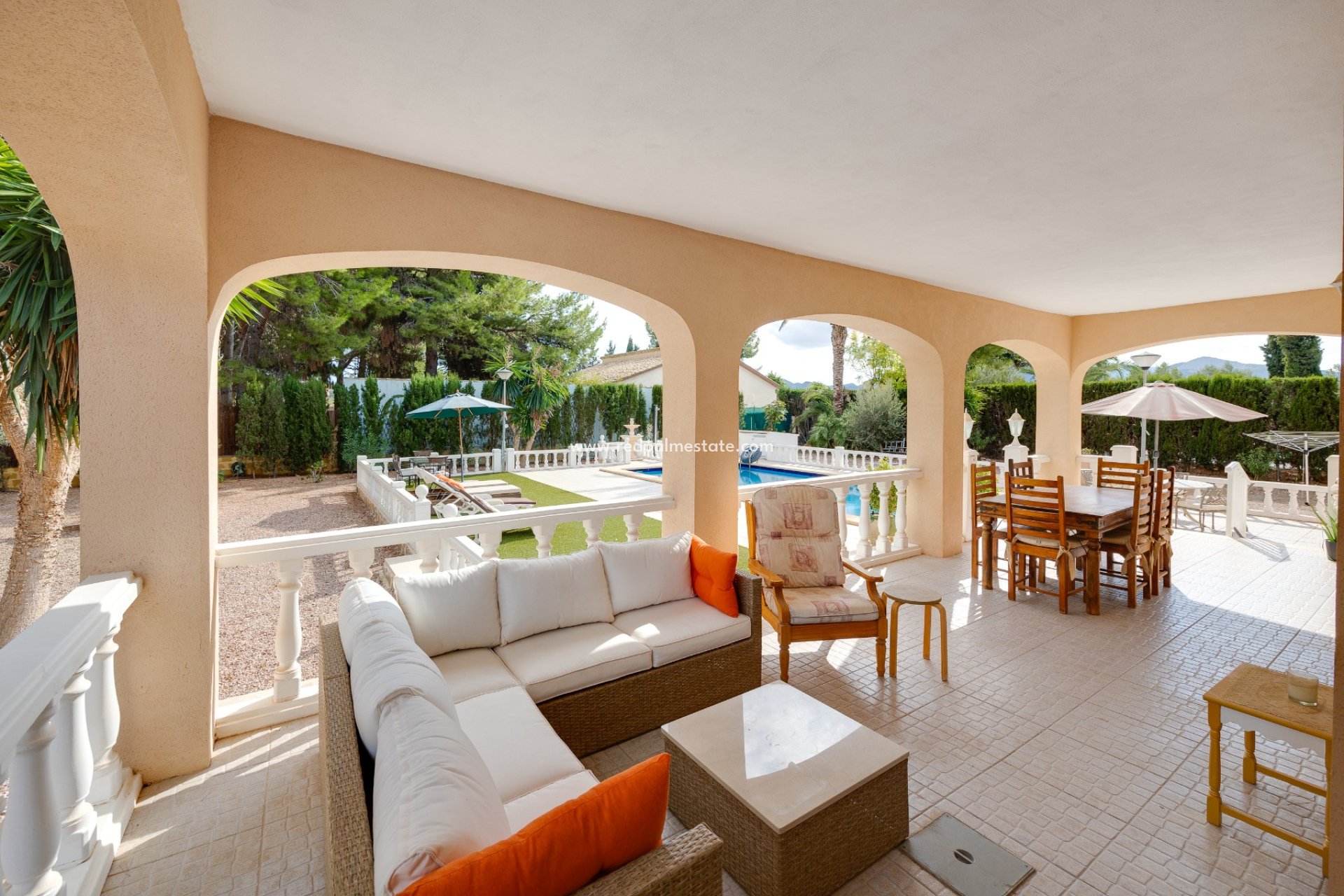 Revente - Villa -
Aspe - Inland