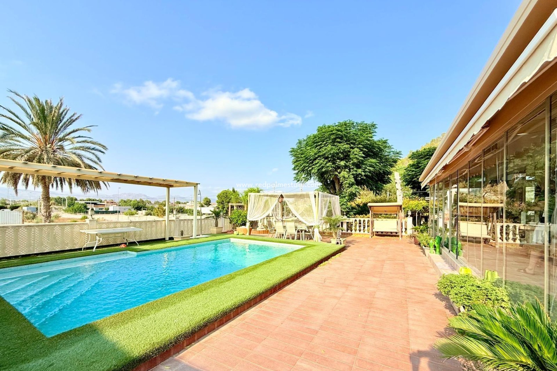 Revente - Villa -
Benferri